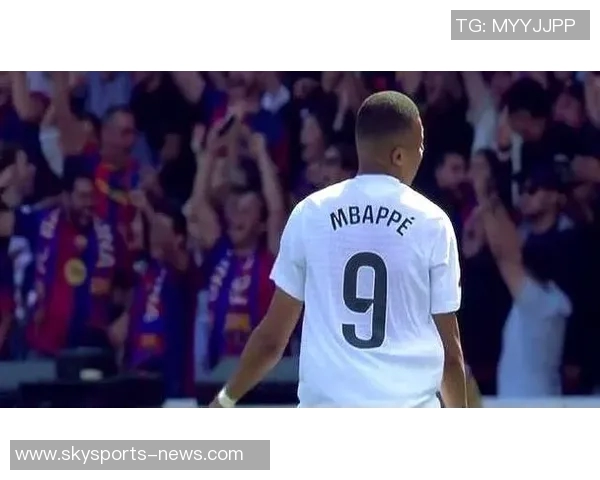 足总杯惊现经典对决里昂4-3逆转皇马帽子戏法引发争议判罚