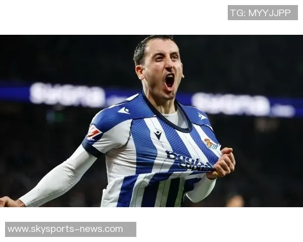 中超赛场惊现历史冷门多特蒙德与巴萨激战成平局红牌事件引发全场轰动